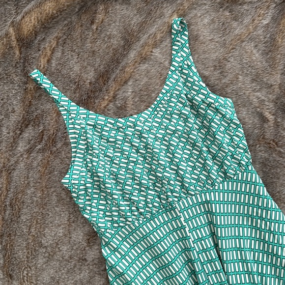 Banana Republic Green Geo Scoop Neck Midi Dress 10 Petite NWT - Picture 2 of 12
